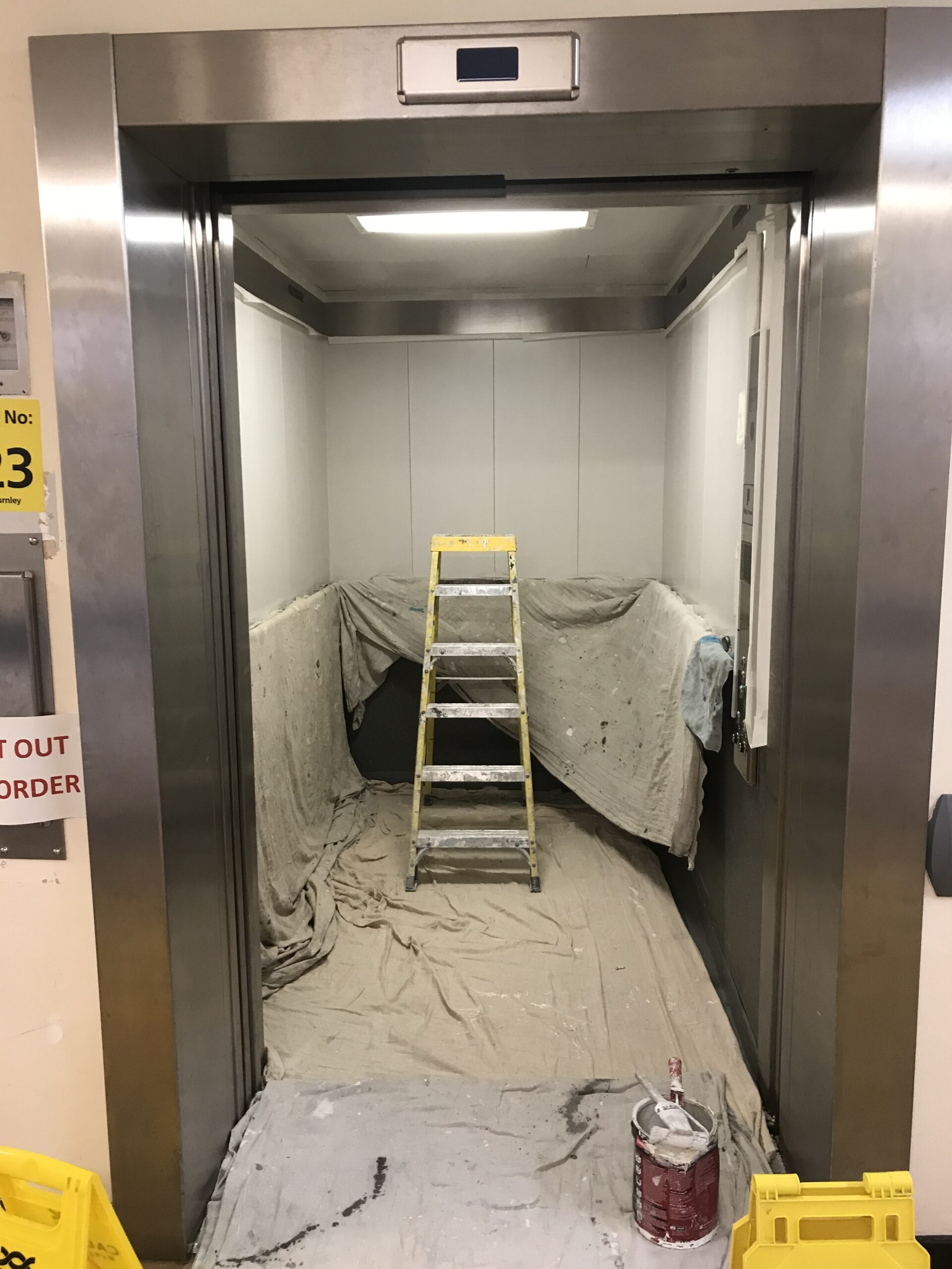 painting decorator elevator